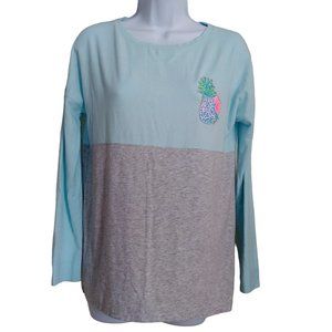 Lilly Pulitzer Finn Top in Light Blue / Grey Logo On Back Long sleeve XS